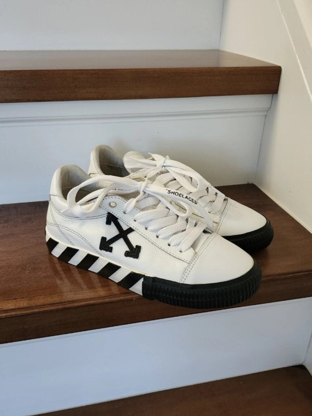 Off-White Virgil Abloh Vulcanized stripe women's white sneakers 37